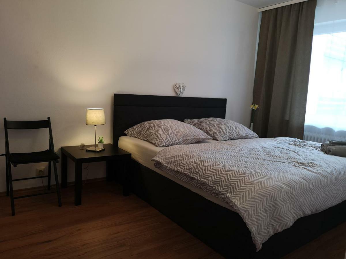 Family Suites & Parking Baden-Baden Bagian luar foto