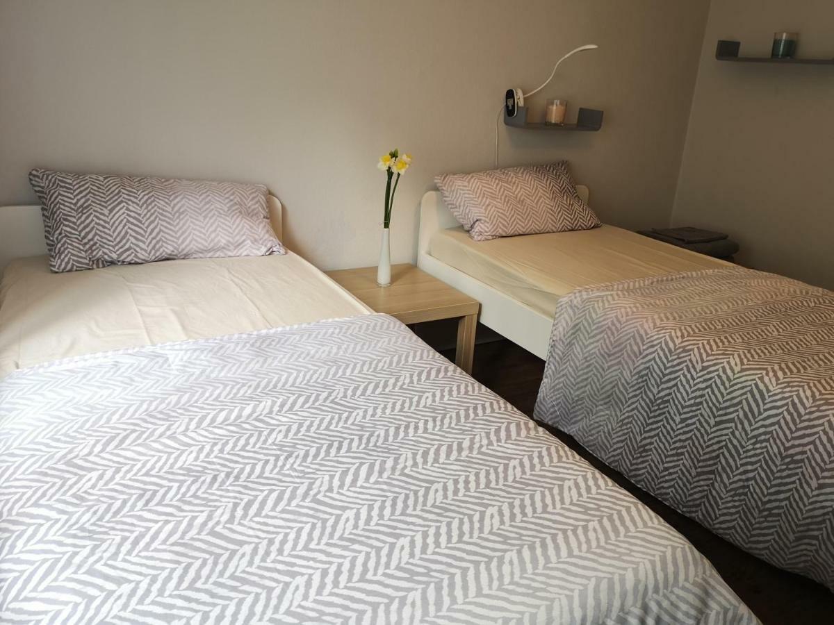 Family Suites & Parking Baden-Baden Bagian luar foto